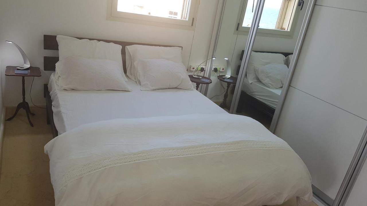 Апартаменты Jaffa Family Penthouse, Sea Front , 3Br, 2Ba, Тель-Авив Экстерьер фото